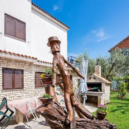 Bencic Apartment *